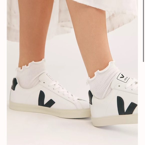 Veja Esplar Sneakers - Picture 3 of 5